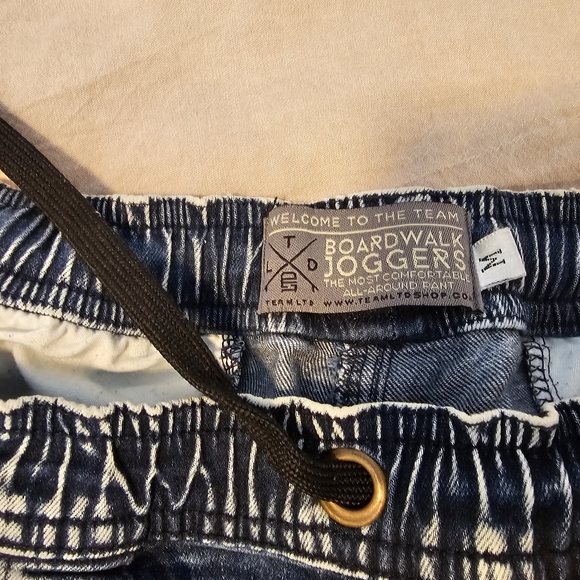 Ltd jean joggers - Picture 2 of 3